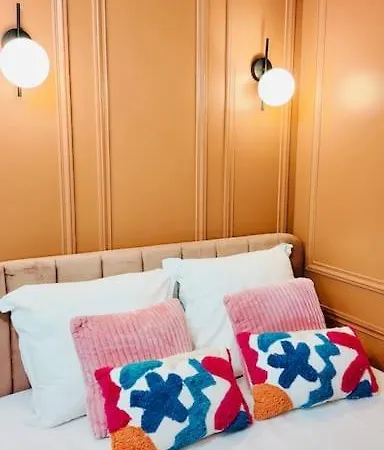 Chic En Plein Coeur De * Paris