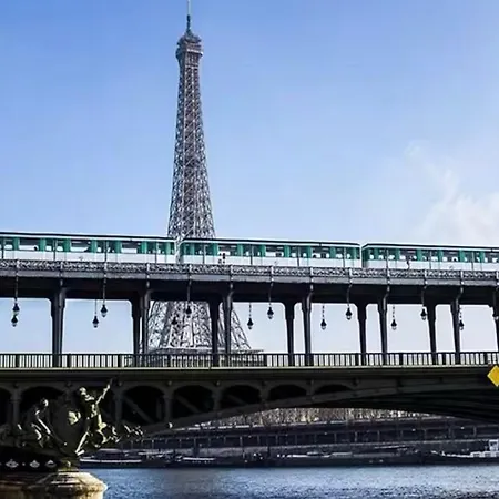 아파트 Chic En Plein Coeur De